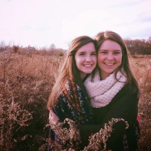 Meet your Posher, Shea